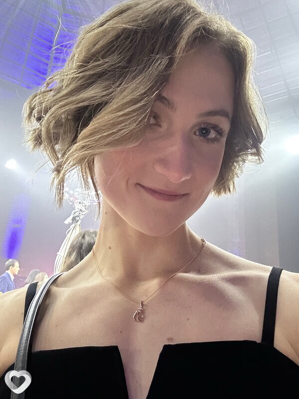 Диана, 19, Санкт-Петербурге — анкета №2684821