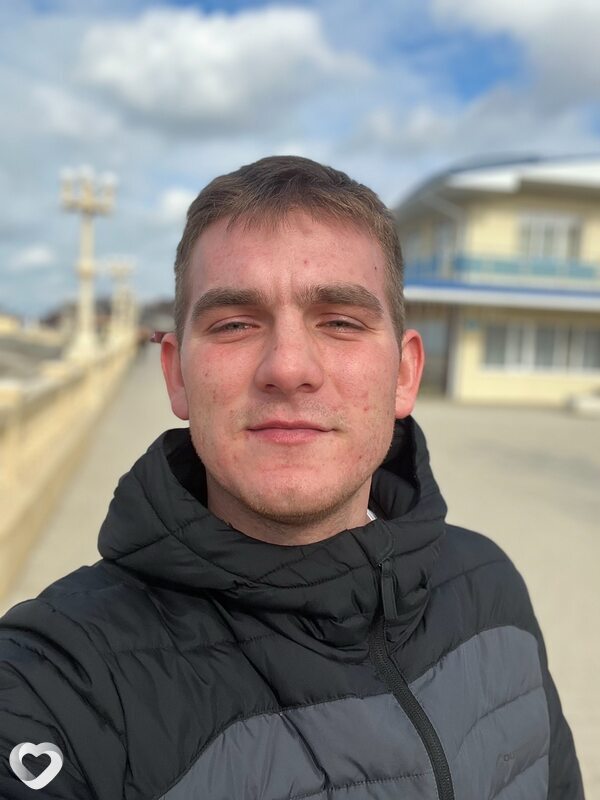 Максим, 22, Краснодаре — анкета №2573353
