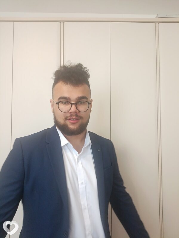 Кирилл, 20, Санкт-Петербурге — анкета №2573791