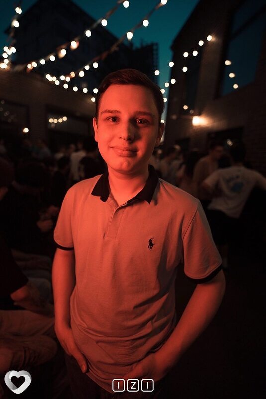 Александр, 21, Подольске — анкета №2573449