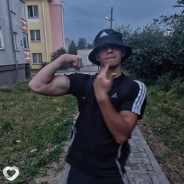 Саха, 20, Екатеринбурге — анкета №2573425
