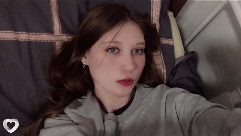 Настюша, 19, Владивостоке — анкета №2573885
