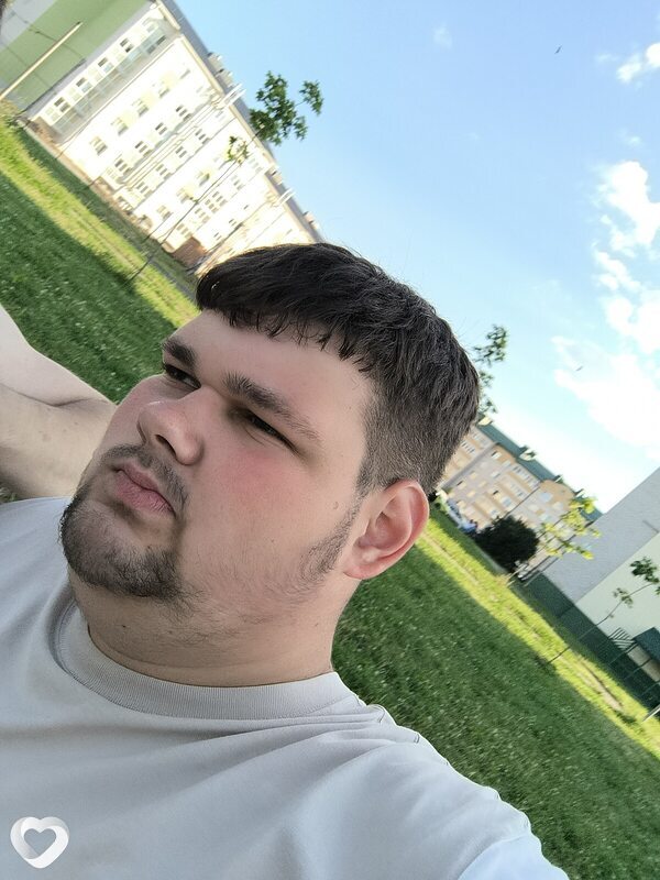 Илья, 19, Минске — анкета №2573758