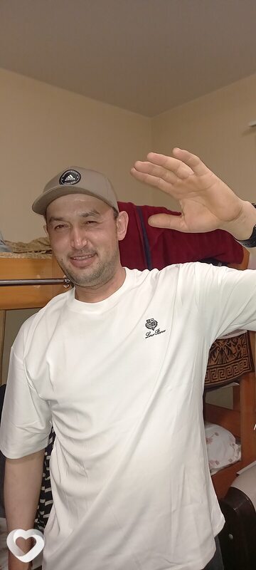 Асрор, 36, Горно-Алтайске — анкета №2573962