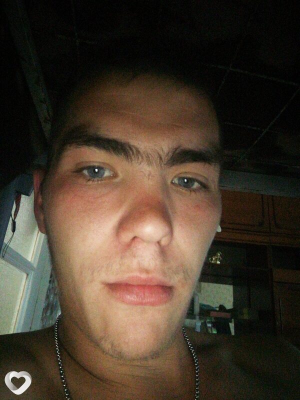 Александр, 24, Перми — анкета №2574857