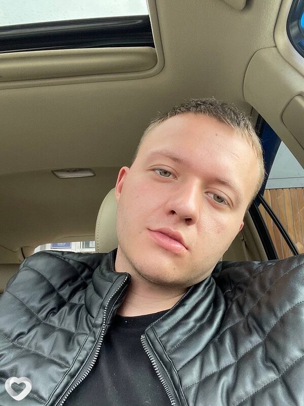 Олег, 27, Томске — анкета №2574558