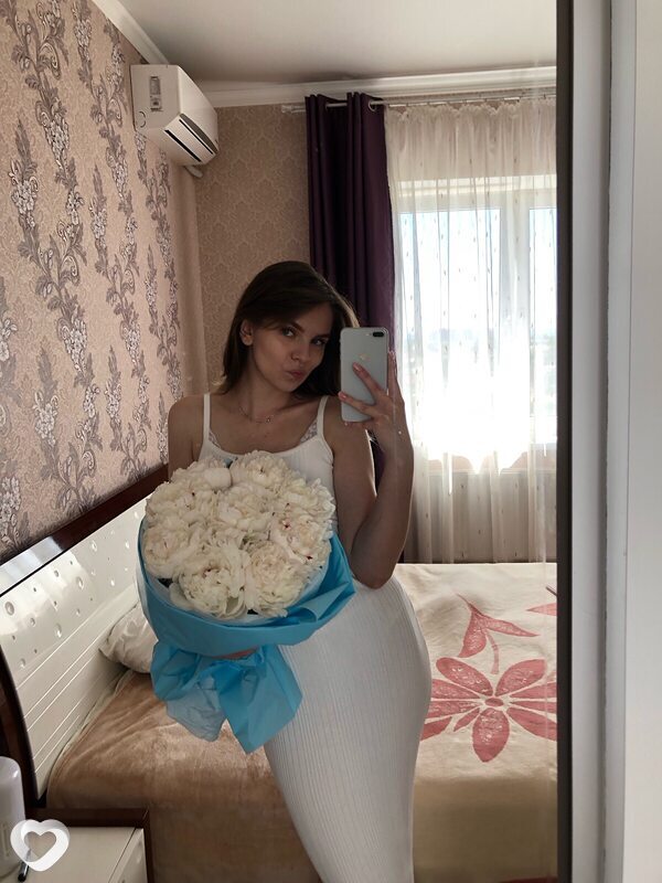 Настя, 24, Ростове-на-Дону — анкета №2575039