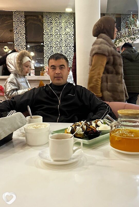 Шарипулло, 29, Атырау(гурьев) — анкета №2575218