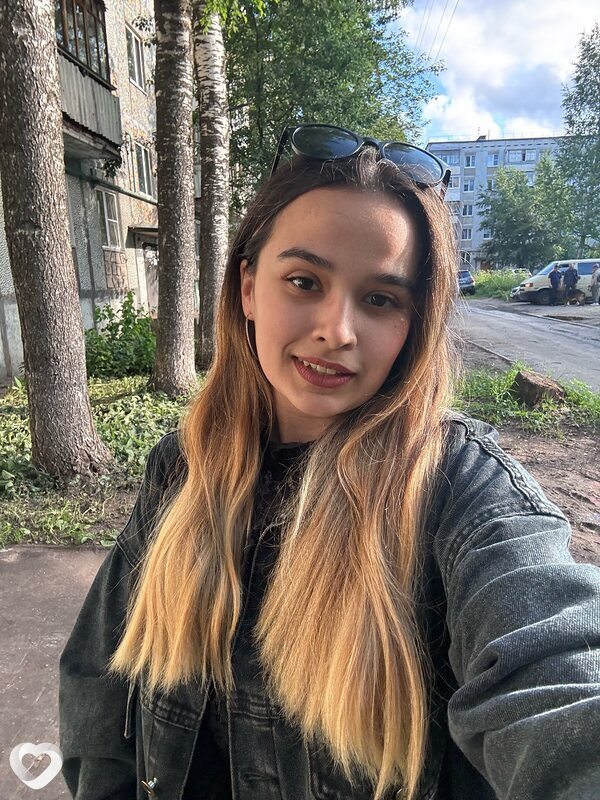Юля, 24, Санкт-Петербурге — анкета №2575098