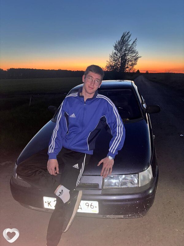 Славик, 20, Москве — анкета №2576006