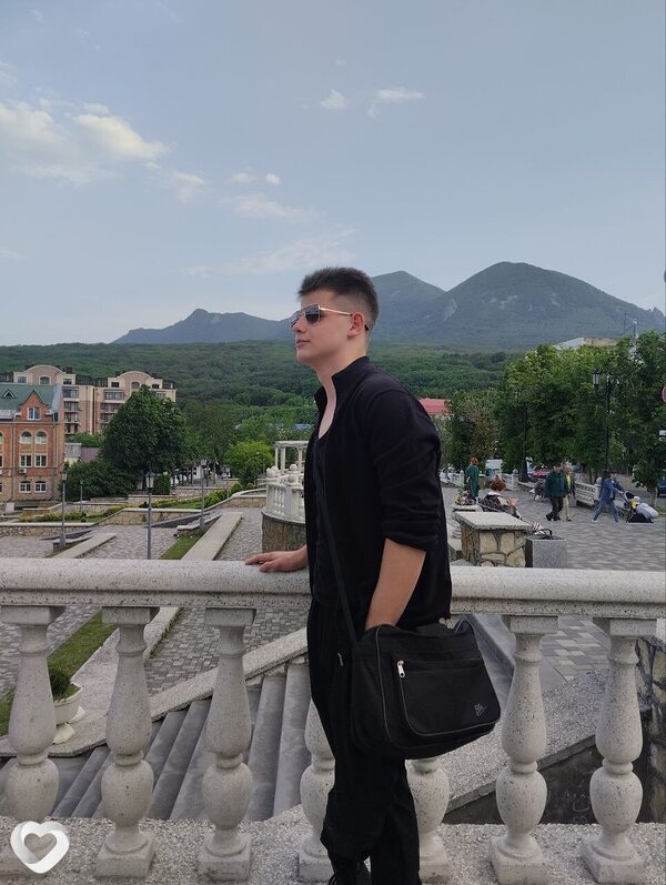 Вячеслав, 19, Москве — анкета №2576122