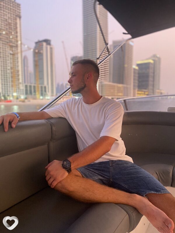 Денис, 28, Барановичах — анкета №2576055
