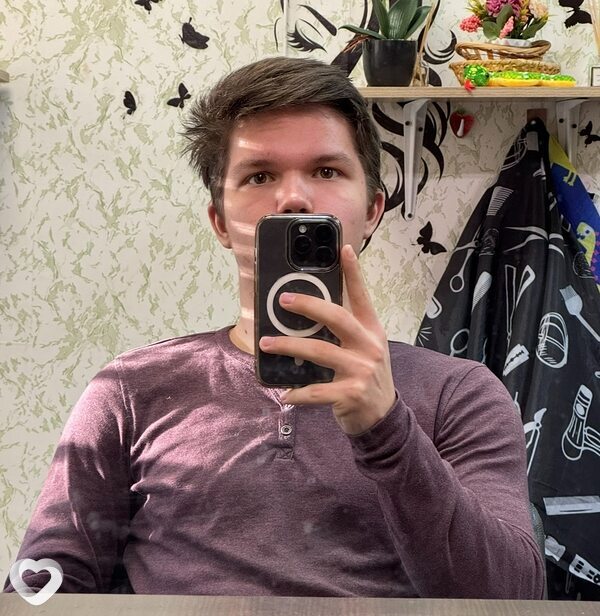 Дима, 20, Москве — анкета №2576253