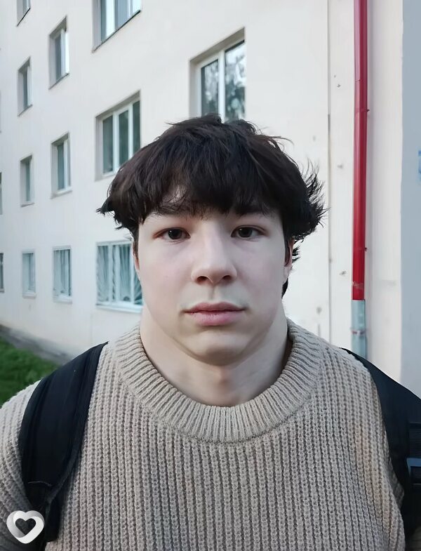 Артем, 19, Минске — анкета №2576268