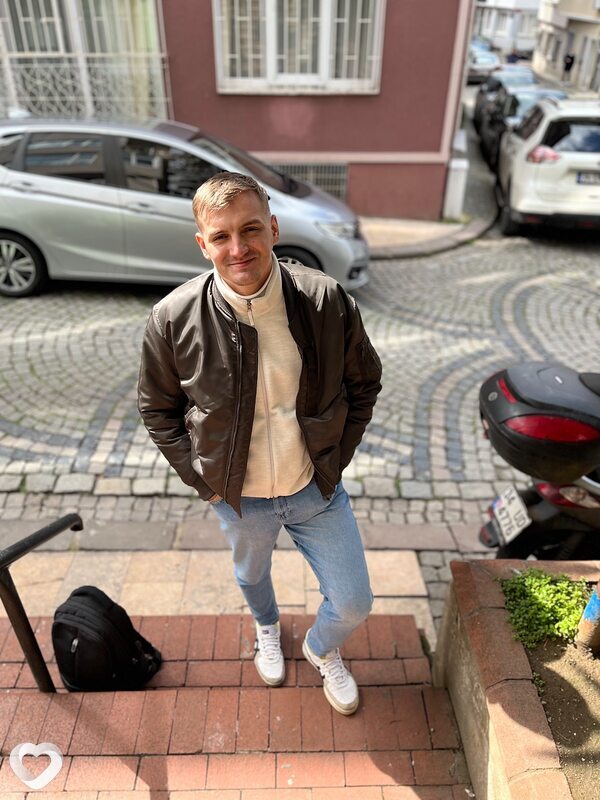 Илья, 30, Тихвине — анкета №2576623