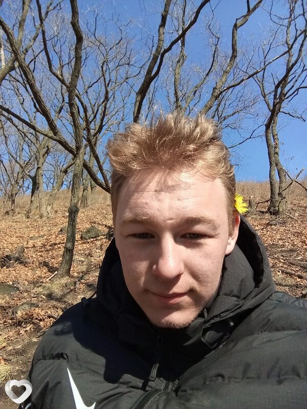 Андрей, 21, Уссурийске — анкета №2577012