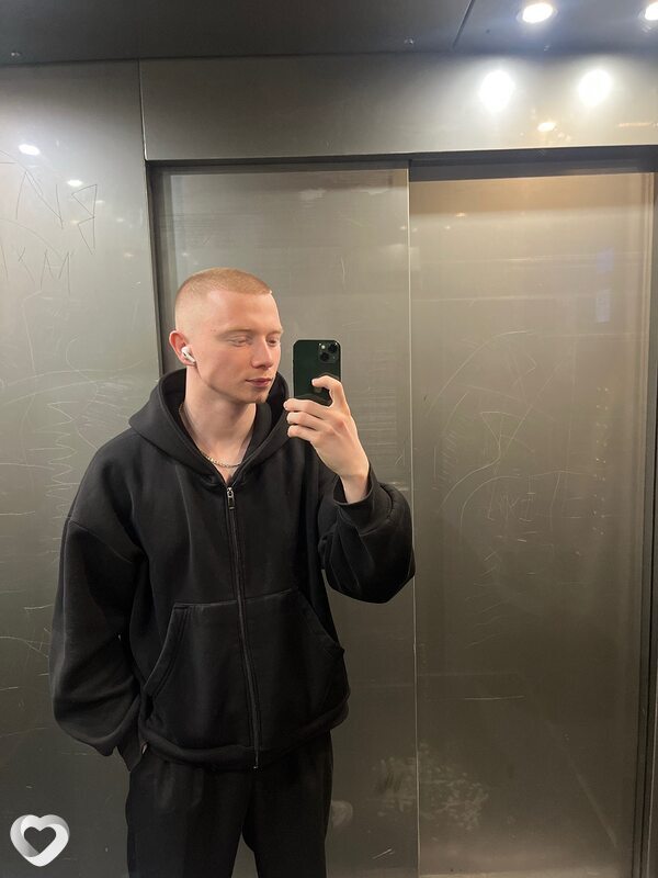 Павел, 23, Санкт-Петербурге — анкета №2577014