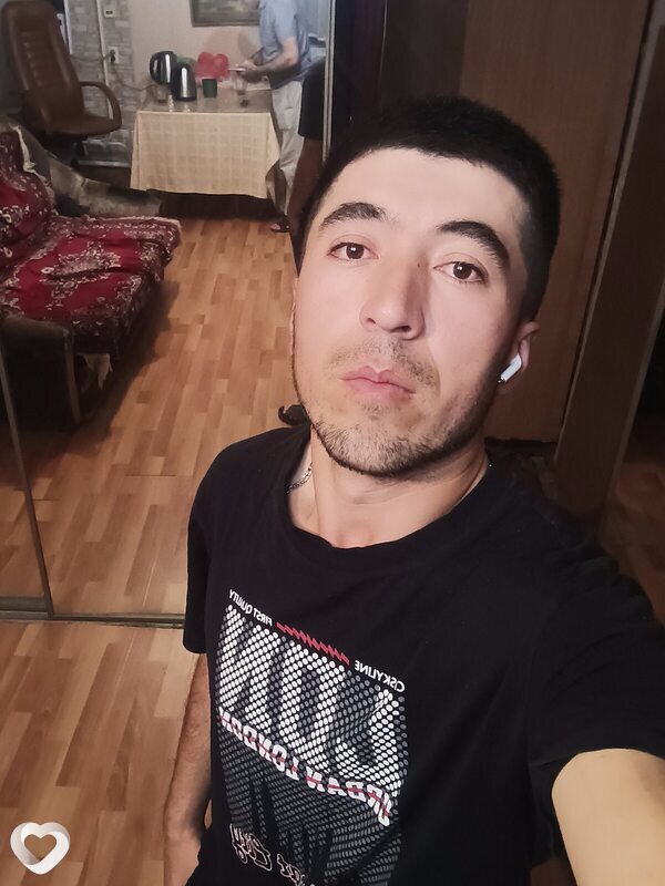 Абу, 26, Новом Уренгое — анкета №2577029