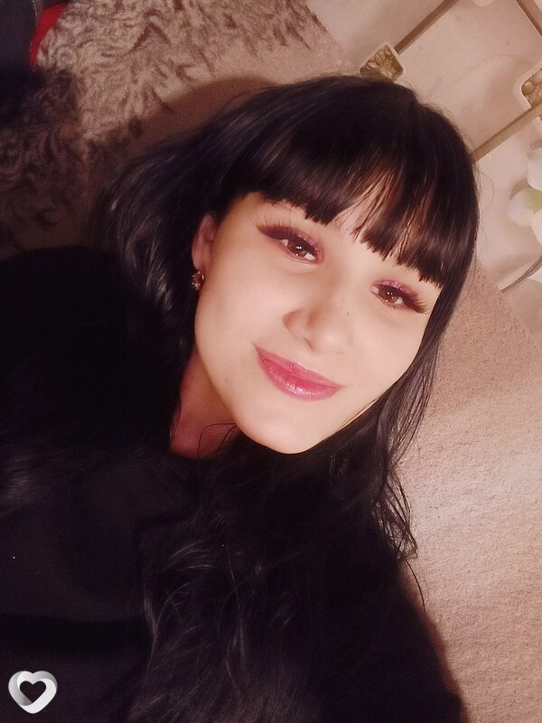 Марина, 21, Омске — анкета №2577523