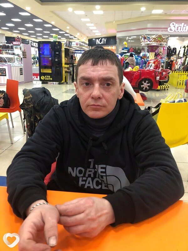 Сашка, 40, Саратове — анкета №2578058