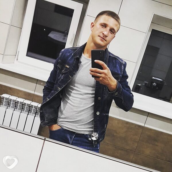 Евгений, 29, Столине — анкета №2578425