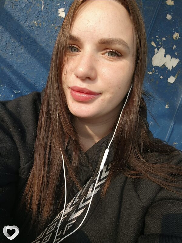 Карина, 25, Смоленске — анкета №2578681