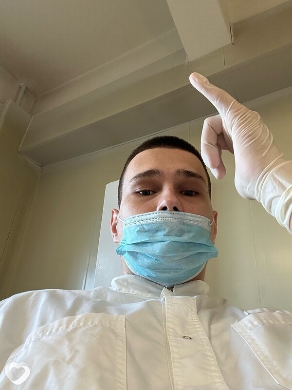 Виталий, 21, Сургуте — анкета №2578802
