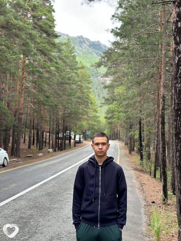 Азизбек, 21, Астане — анкета №2580079