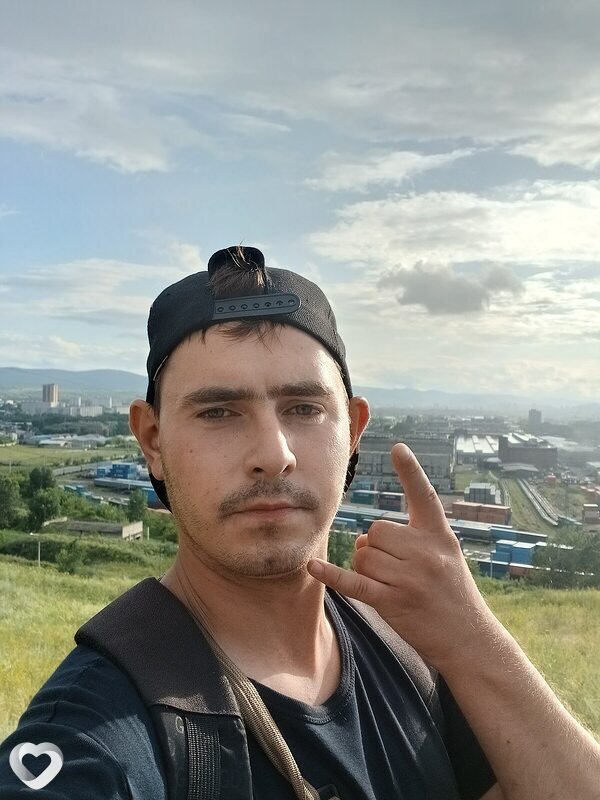 Вася, 27, Красноярске — анкета №2579747