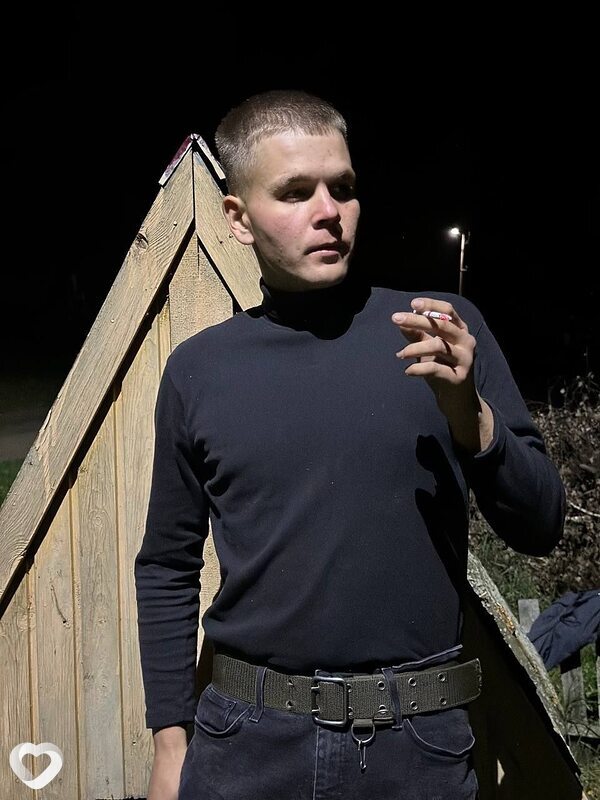 Евгений, 21, Минске — анкета №2579957