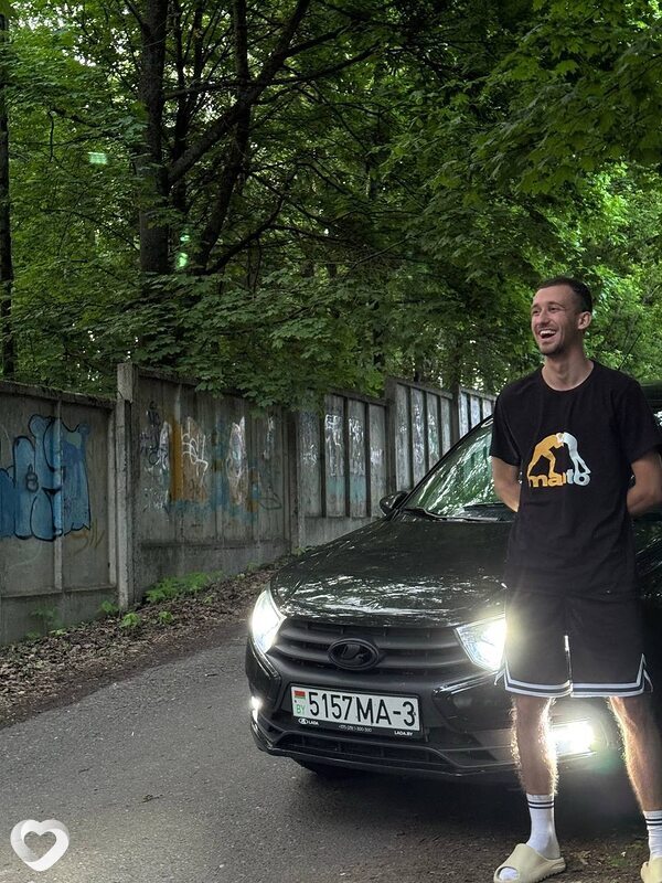 Кирилл, 21, Речице — анкета №2579975