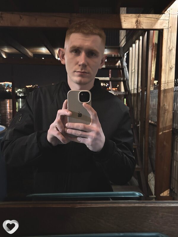 Александр, 24, Новосибирске — анкета №2580369