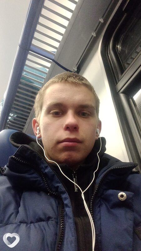Антон, 20, Куйбышеве — анкета №2580903