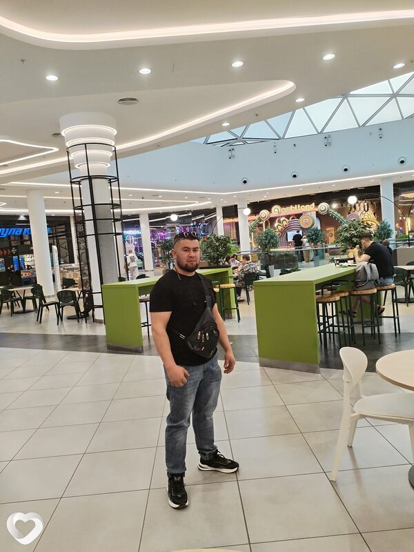 Акмал, Сокол