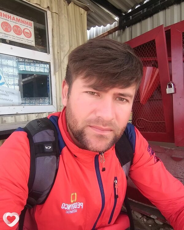 Жорик, 32, Ростове-на-Дону — анкета №2581894