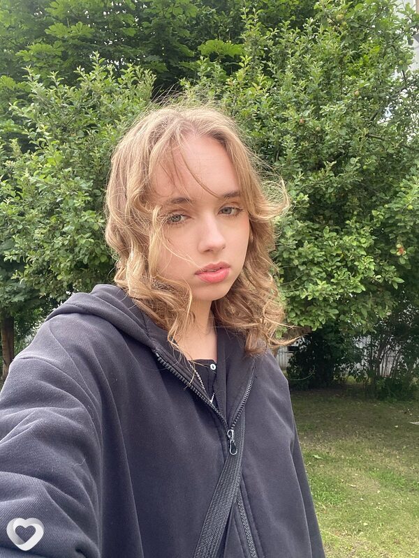 Алина, 19, Великих Луках — анкета №2582268