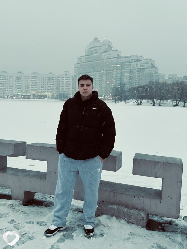 Иван, 19, Минске — анкета №2582356