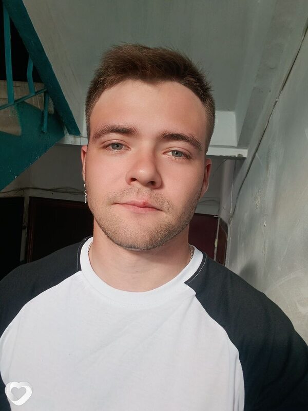 Павел, 23, Волгограде — анкета №2582467