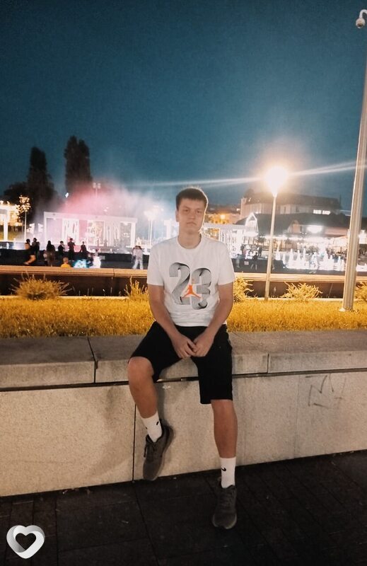 Алексей, 19, Балакове — анкета №2582556