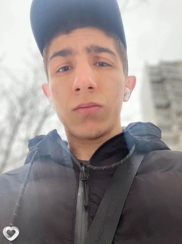 Илья, 24, Москве — анкета №2582749