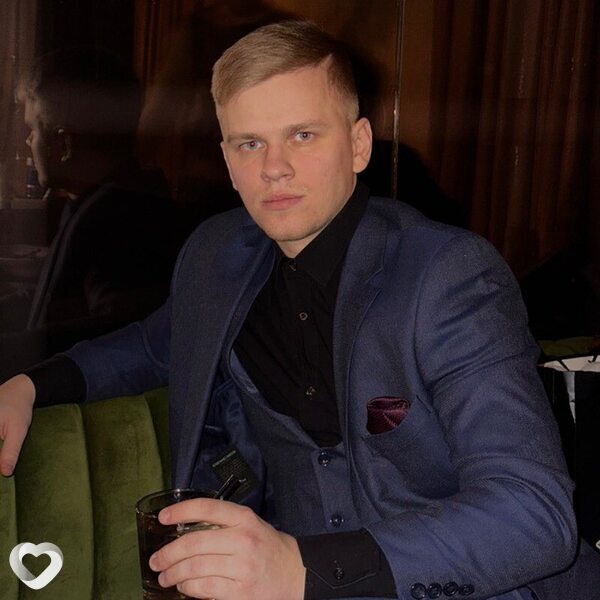 Максим, 22, Санкт-Петербурге — анкета №2582981
