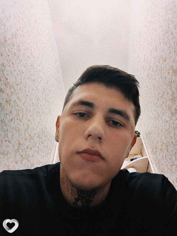Стас, 22, Оренбурге — анкета №2582984