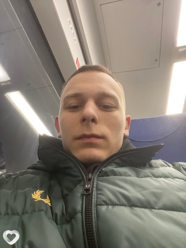 Руслан, 21, Москве — анкета №2583004