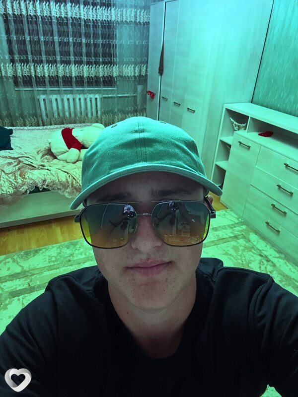Ахмед, 21, Усть-Каменогорск — анкета №2583640