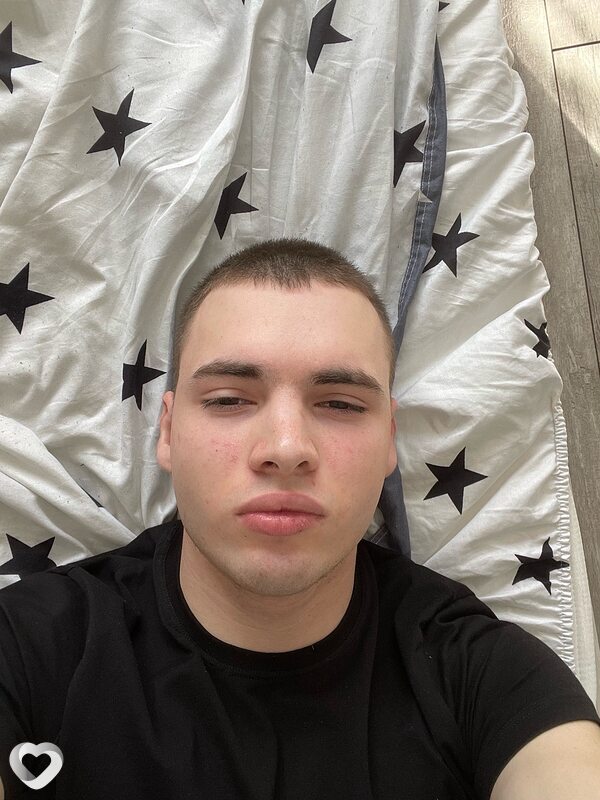 Сергей, 22, Ангарске — анкета №2583328