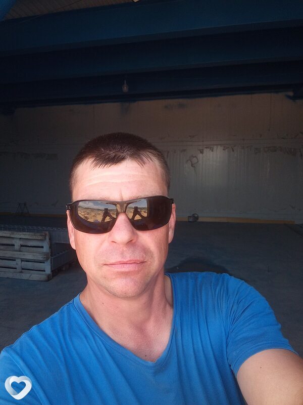 Михаил, 40, Артеме — анкета №2583274