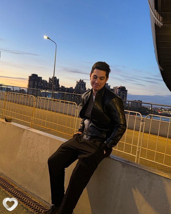 Андрей, 21, Москве — анкета №2583483