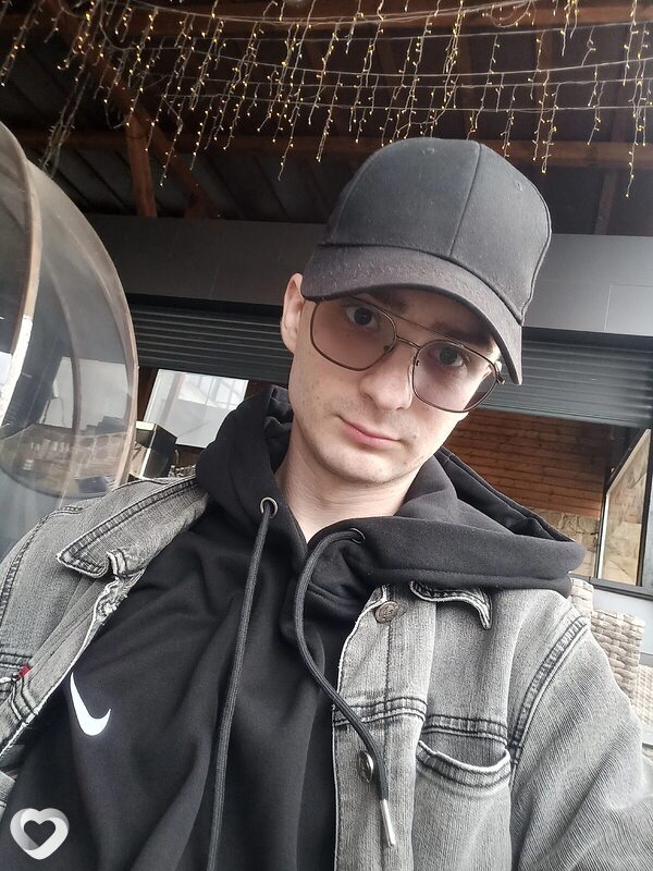 Илья, 22, Туапсе — анкета №2583914