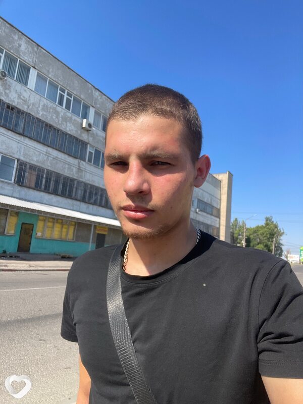 Вилен, 21, Мелитополе — анкета №2583936