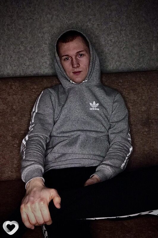Паша, 25, Кирове — анкета №2584050